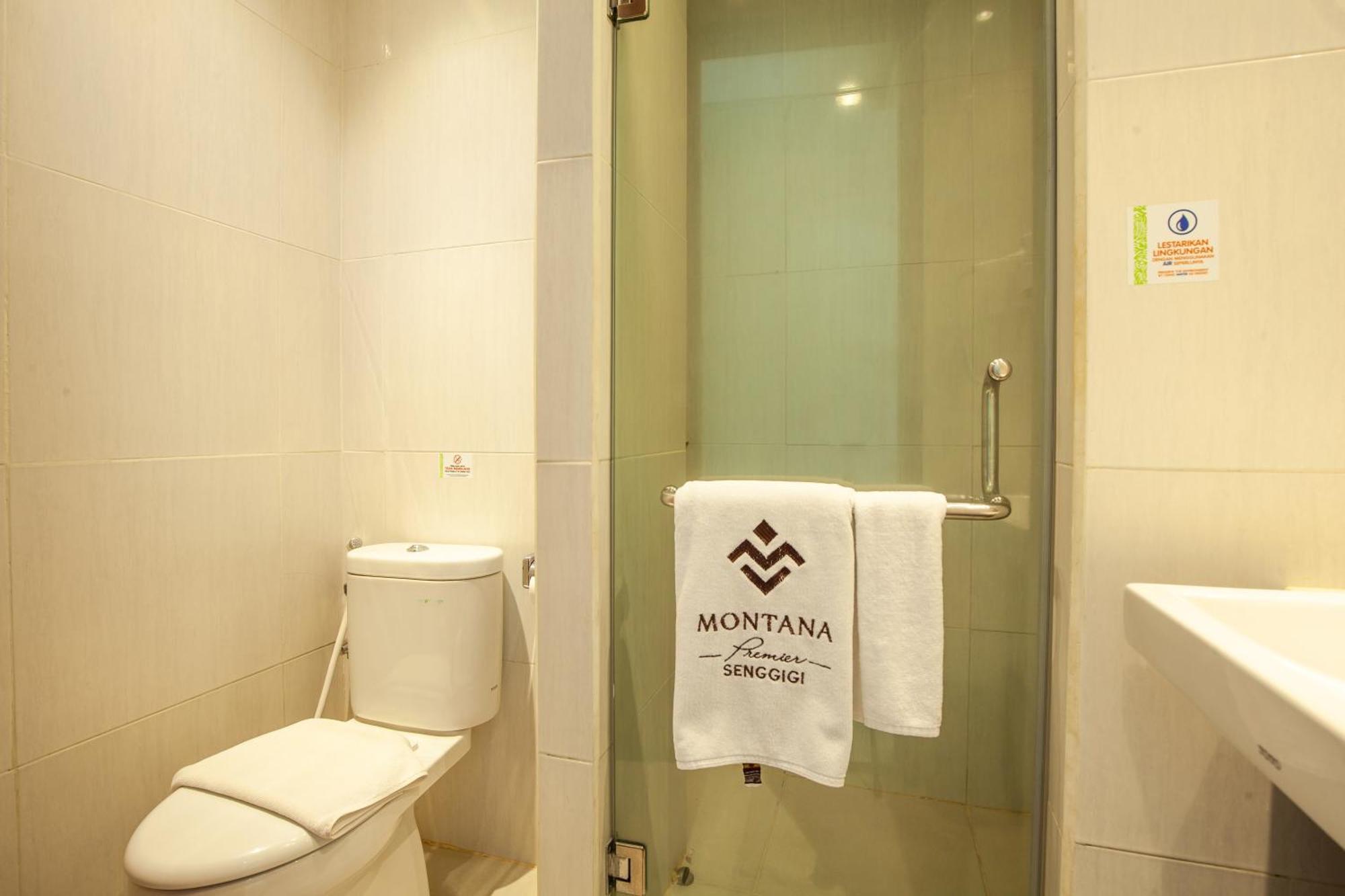 Montana Premier Senggigi Hotel Exterior photo