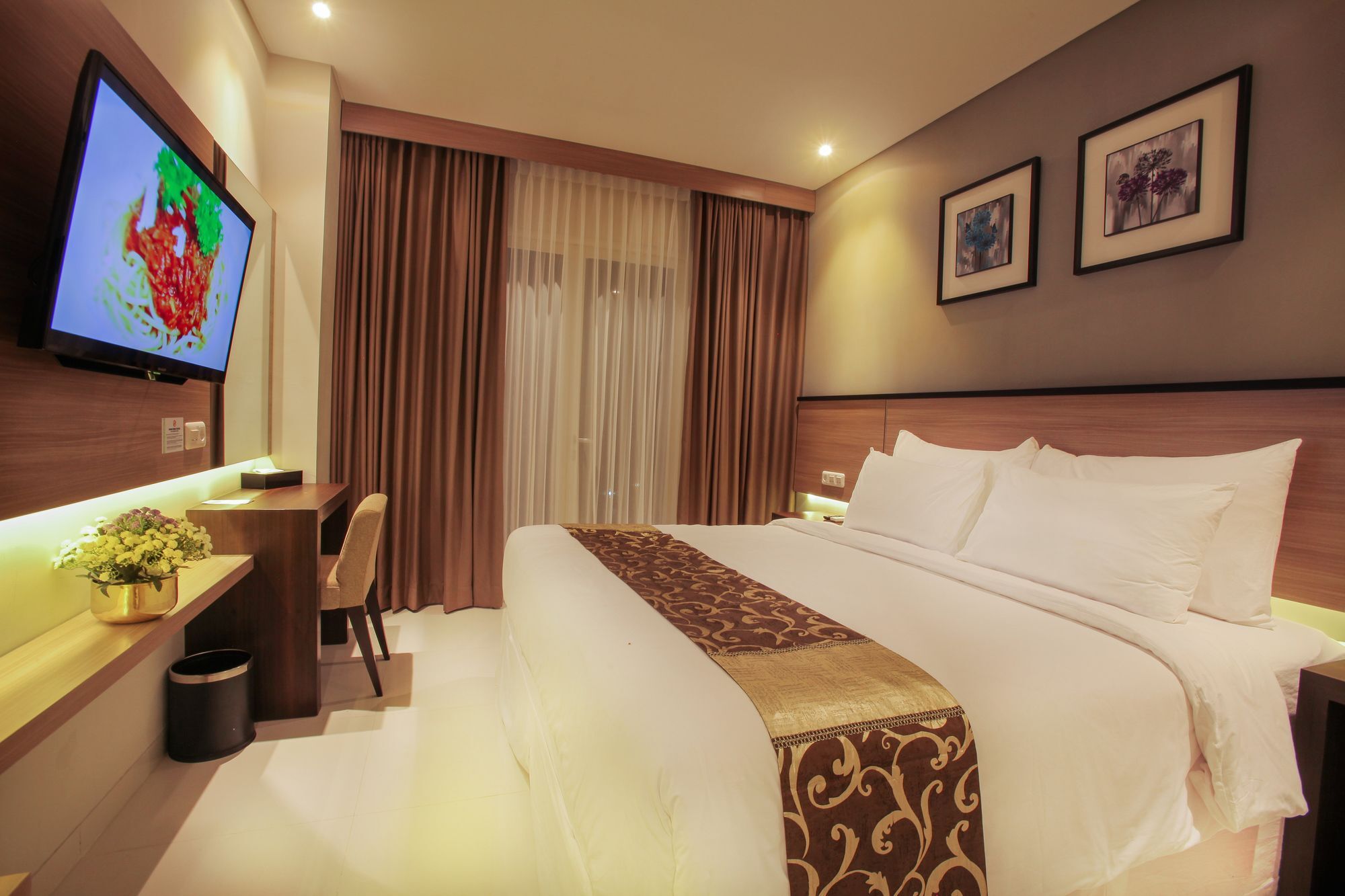 Montana Premier Senggigi Hotel Exterior photo